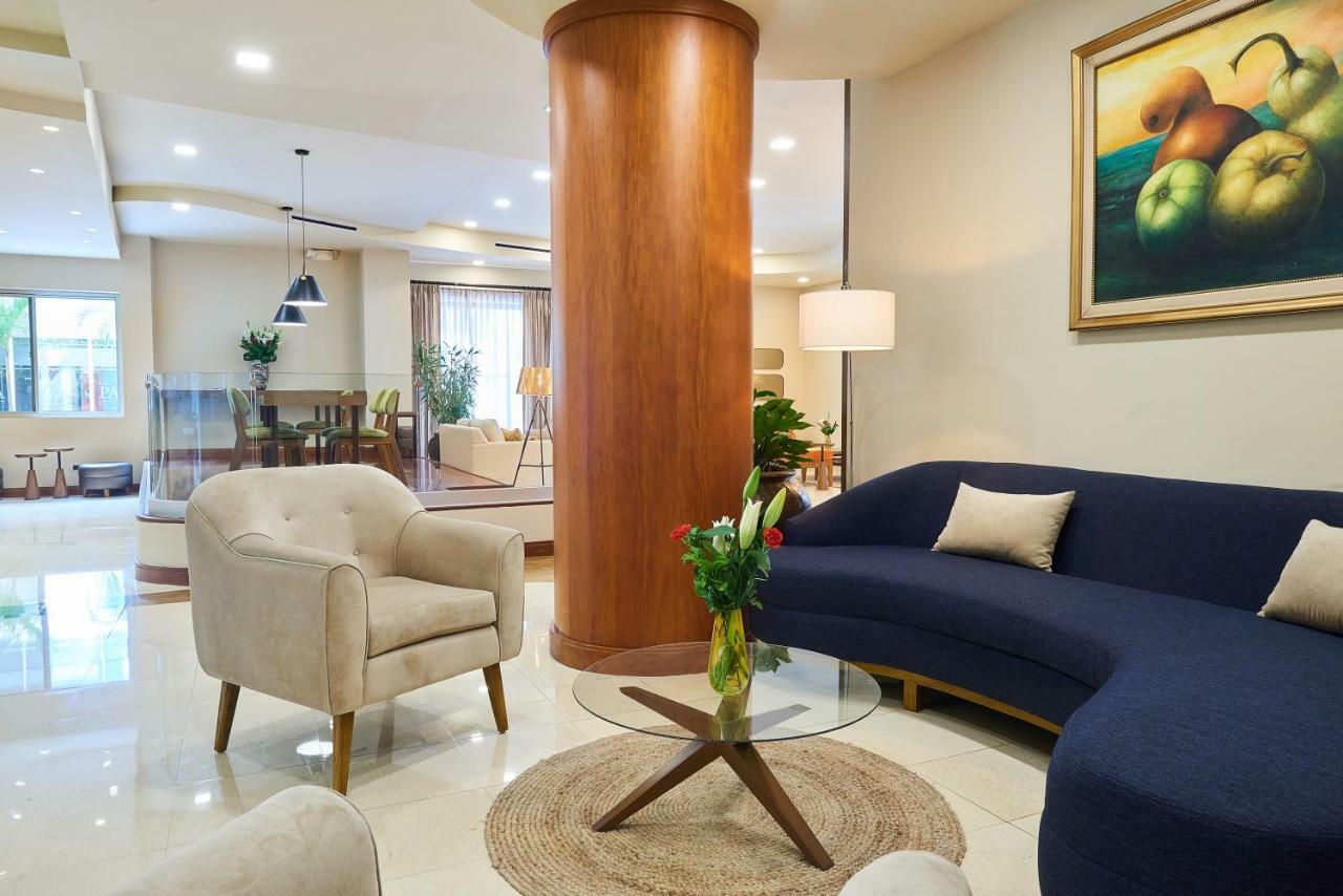 Palmas, & Apartments. 4*