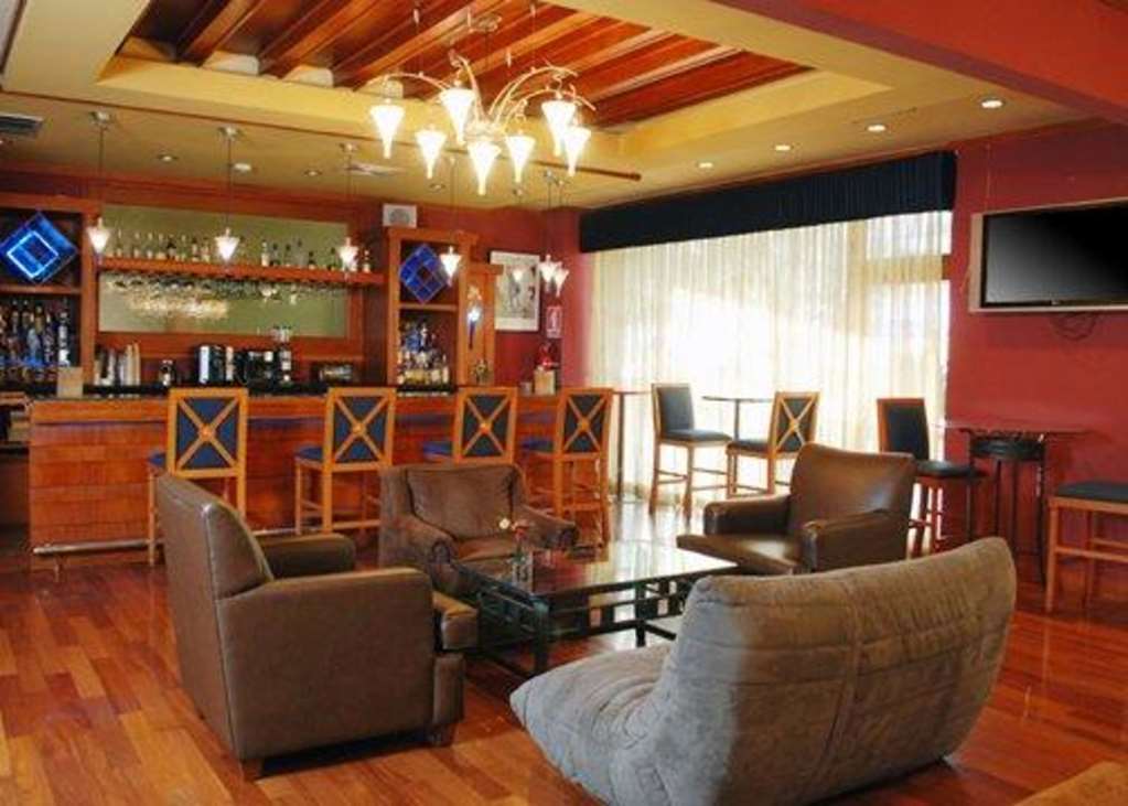 Hotel Palmas, Hotel&apartments. San Salvador